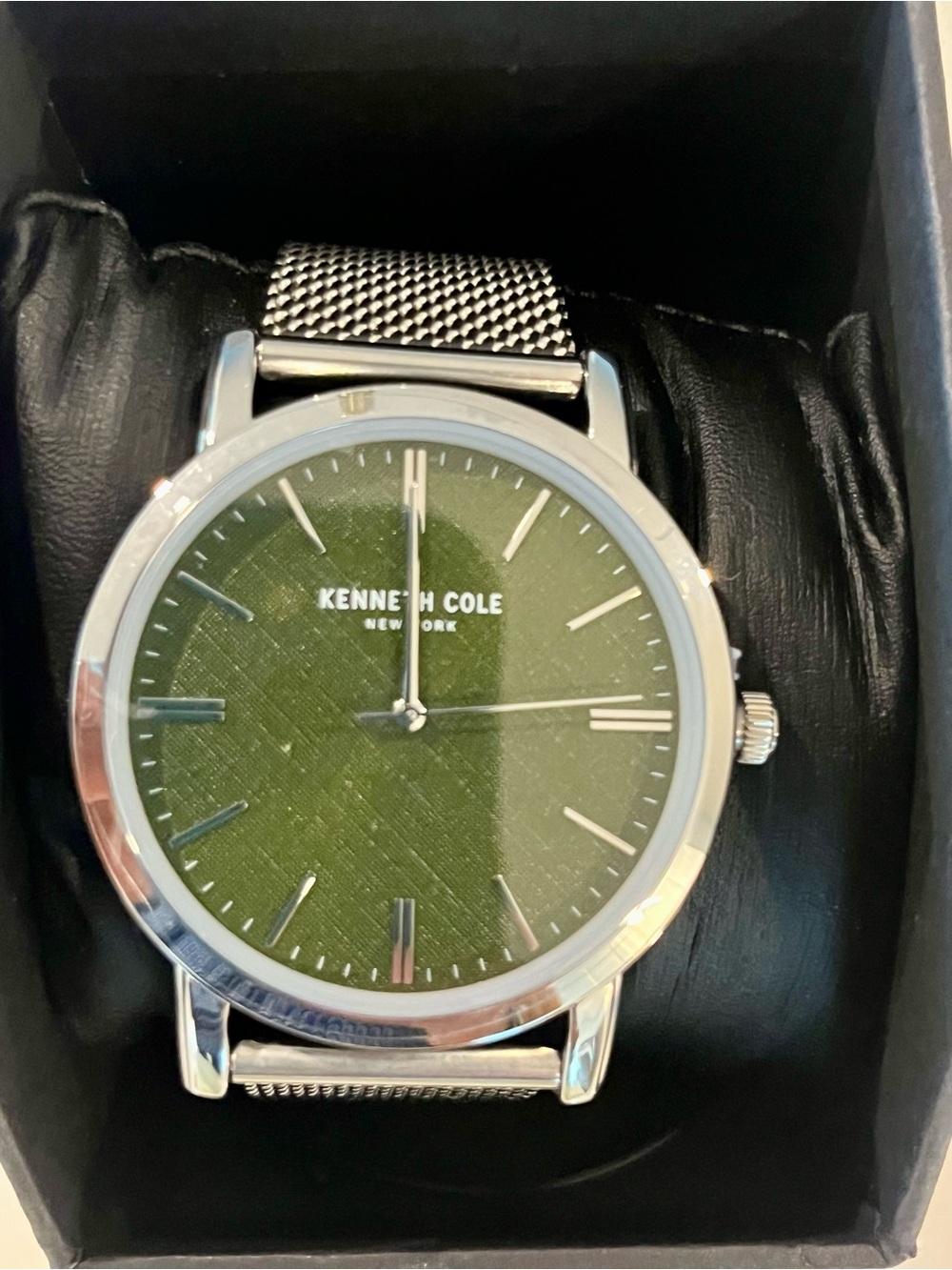 Kenneth Cole Silver Mesh Watch with Green Dial Quartz 44mm NWT